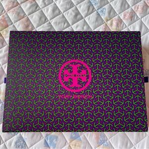 Tory Burch Gift Box